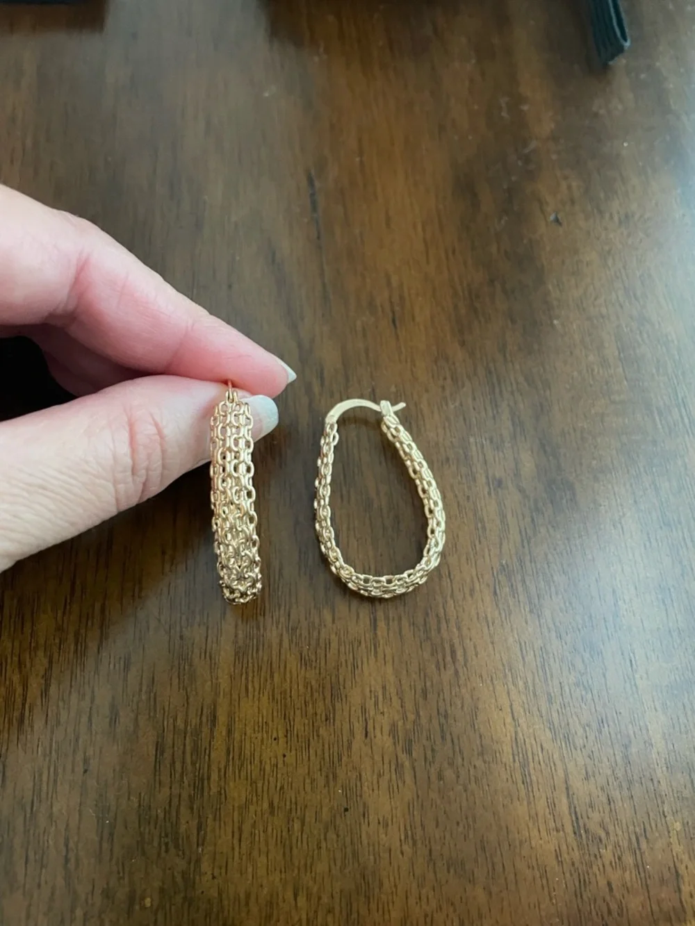 Barzel 18K gold plated link mesh braided hoop earrings - pierced ears - Picture 3 of 6